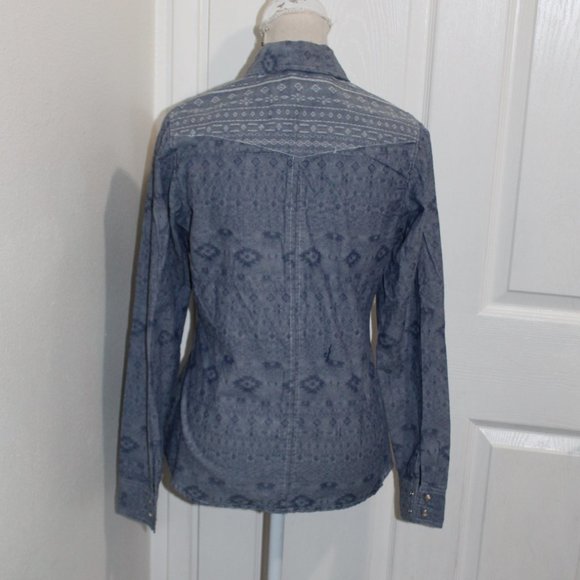 Adiktd Embroidered Western Pearl Snap Shirt Size Small - Picture 12 of 12
